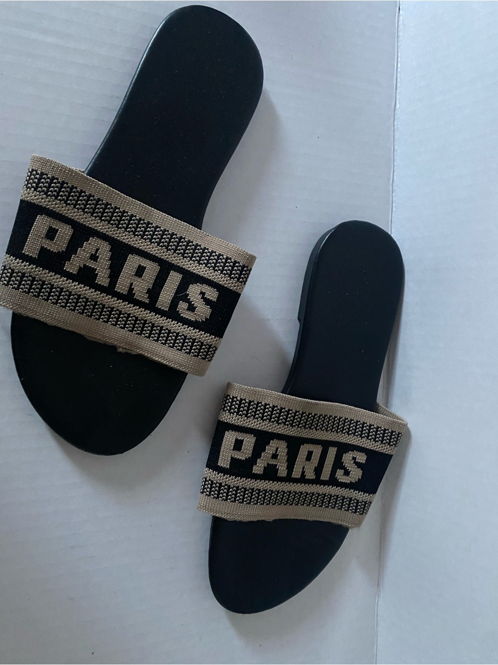 PARIS Slide Sandals in Black and Beige